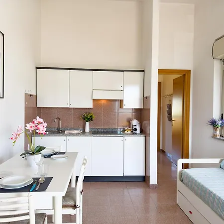 Tatil Evi Beatrice, Ad Un Passo Dal Centro *