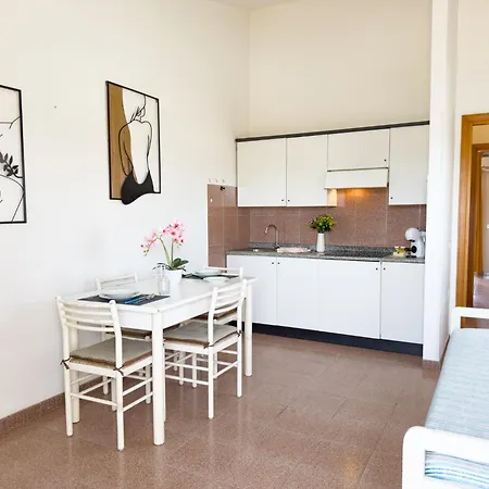 Beatrice, Ad Un Passo Dal Centro *