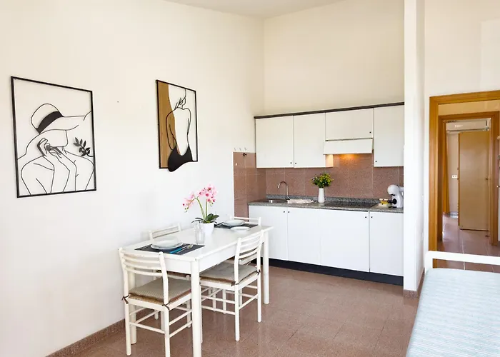 Beatrice, Ad Un Passo Dal Centro *